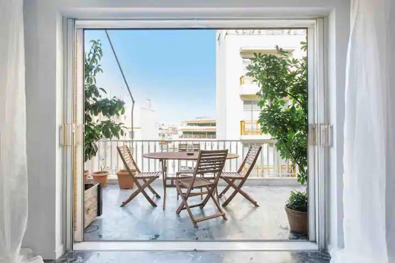 Ferienwohnung A Masterpiece In Plaka With Big Balcony And Acropolis View Athen Exterior foto